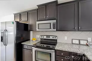 757 Willow Creek Dr, Gastonia, NC 28054 - Photo 12