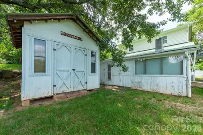 223 Davidson Road, Swannanoa, NC 28778 - Photo 24