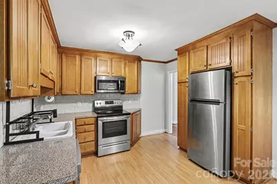 1819 Arnold Drive, Charlotte, NC 28205 - Photo 8