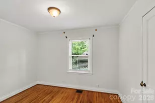 1819 Arnold Dr, Charlotte, NC 28205 - Photo 12
