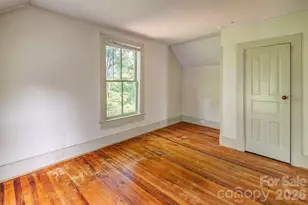 648 Lakeshore Dr, Asheville, NC 28804 - Photo 22