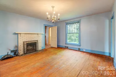 648 Lakeshore Drive, Asheville, NC 28804 - Photo 2