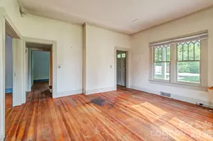 648 Lakeshore Dr, Asheville, NC 28804 - Photo 12