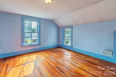 648 Lakeshore Drive, Asheville, NC 28804 - Photo 18