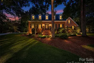 8503 Fox Bridge Dr, Matthews, NC 28104 - Photo 4