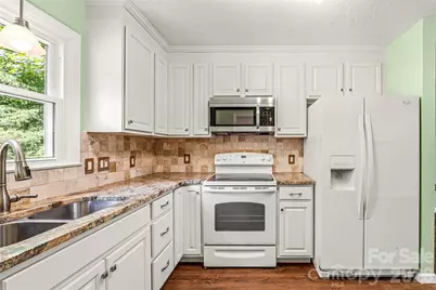 27 Unity Court, Etowah, NC 28729 - Photo 2