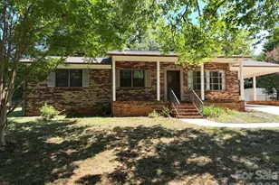 930 Eastview St, Shelby, NC 28152 - Photo 1