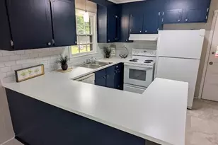 930 Eastview St, Shelby, NC 28152 - Photo 8