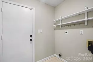 10427 Danesway Ln, Cornelius, NC 28031 - Photo 22