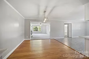 1401 Grovewood Dr, Charlotte, NC 28208 - Photo 12