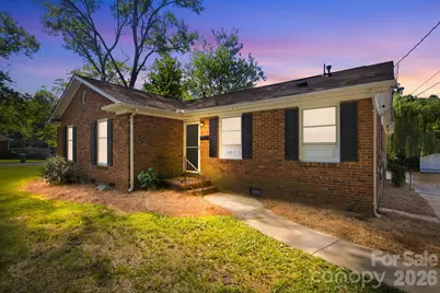 1401 Grovewood Drive, Charlotte, NC 28208 - Photo 2
