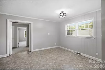 1401 Grovewood Drive, Charlotte, NC 28208 - Photo 8