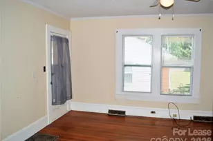 223 Maple St, Statesville, NC 28677 - Photo 18