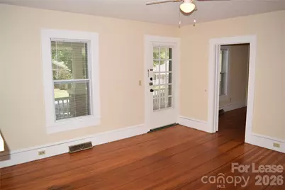 223 Maple Street, Statesville, NC 28677 - Photo 6