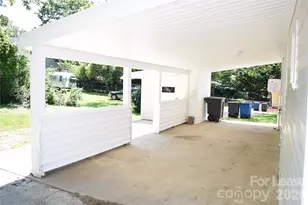 223 Maple St, Statesville, NC 28677 - Photo 28