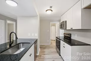 3719 Piney Grove Rd, Charlotte, NC 28212 - Photo 8