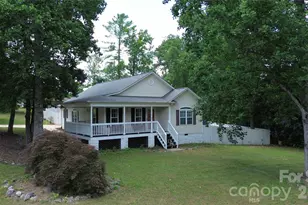 49 Laurel St, Granite Falls, NC 28630 - Photo 1