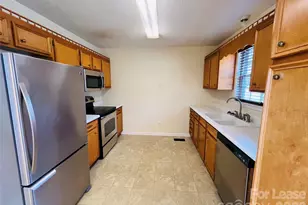 2050 Rocketts Way, Newton, NC 28658 - Photo 4