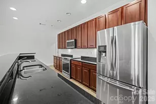 1000 E Woodlawn Rd, Charlotte, NC 28209 - Photo 6
