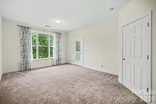 1000 E Woodlawn Rd, Charlotte, NC 28209 - Photo 20