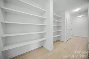 1000 E Woodlawn Rd, Charlotte, NC 28209 - Photo 26