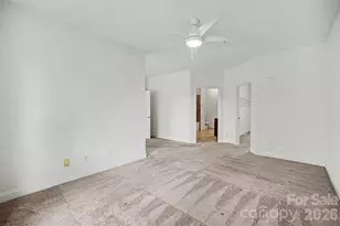 1000 E Woodlawn Rd, Charlotte, NC 28209 - Photo 18