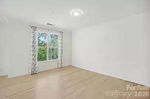 1000 E Woodlawn Rd, Charlotte, NC 28209 - Photo 12