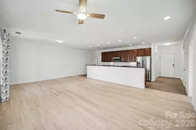 1000 E Woodlawn Road #415, Charlotte, NC 28209 - Photo 6