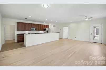 1000 E Woodlawn Road #415, Charlotte, NC 28209 - Photo 4