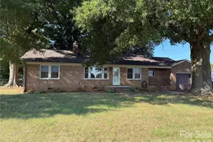3649 Taylorsville Hwy, Statesville, NC 28625 - Photo 2