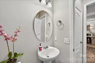 12515 Current Dr, Charlotte, NC 28278 - Photo 10