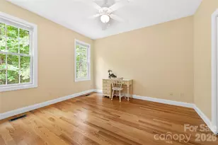36 Magnolia Farms Dr, Asheville, NC 28806 - Photo 20