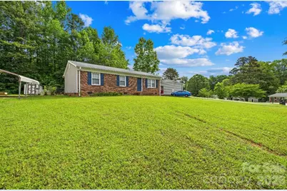 1812 Alpine Drive, Kings Mountain, NC 28086 - Photo 2