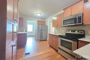 614 Marsh Rd, Charlotte, NC 28209 - Photo 12