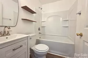 614 Marsh Rd, Charlotte, NC 28209 - Photo 8