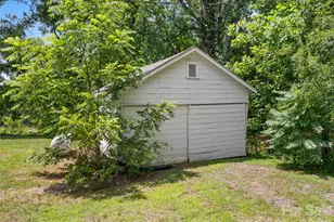 428 Oakland Rd, Spindale, NC 28160 - Photo 24