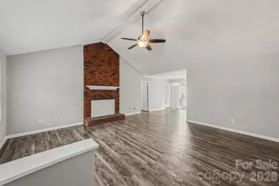 6804 Streamside Drive, Charlotte, NC 28212 - Photo 8