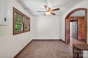 611 Reeves Cove Rd, Candler, NC 28715 - Photo 10