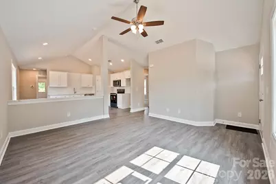 125 S Beaver Street, Landis, NC 28088 - Photo 6