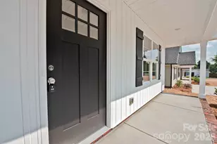 125 S Beaver St, Landis, NC 28088 - Photo 4
