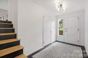 181 Woodlynn Dr, Charlotte, NC 28214 - Photo 4
