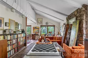 18 Mayfield Rd, Asheville, NC 28804 - Photo 2