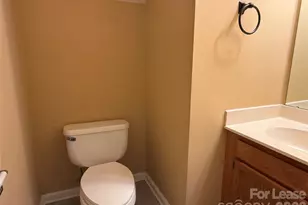 4527 Appley Mead Ln, Charlotte, NC 28269 - Photo 20
