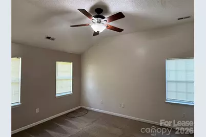 4527 Appley Mead Lane, Charlotte, NC 28269 - Photo 8