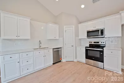 127 S Beaver Street, Landis, NC 28088 - Photo 10