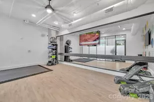 2020 W Morehead St, Charlotte, NC 28208 - Photo 8