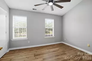 8237 Circle Tree Ln, Charlotte, NC 28277 - Photo 18