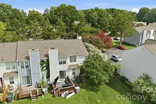 8237 Circle Tree Ln, Charlotte, NC 28277 - Photo 34