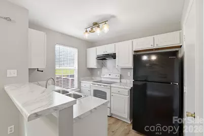 8237 Circle Tree Lane, Charlotte, NC 28277 - Photo 12