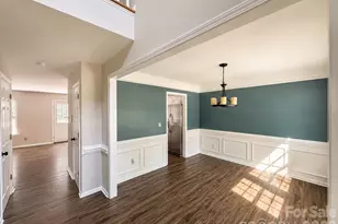 1525 Hawthorne Dr, Indian Trail, NC 28079 - Photo 6